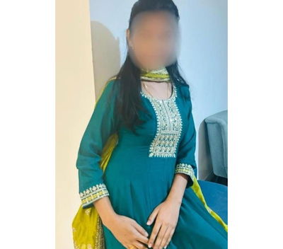 Netra Asian Indian Tamil Girl 💚🇮🇳New to Barking