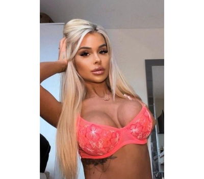 🖤ELLA✨ Your Ultimate Escape with a Blonde Beauty ✨