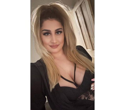 🌸Stella Sexy Hot Star New Girl in Reading Short term🌸